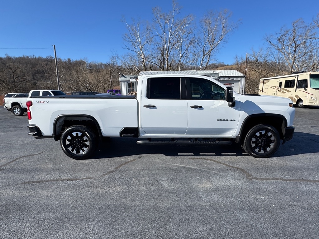 Chevrolet Silverado 2500HD Custom Crew Cab Long Box 4WD 2020