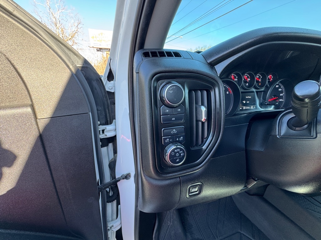 Chevrolet Silverado 2500HD Custom Crew Cab Long Box 4WD 2020