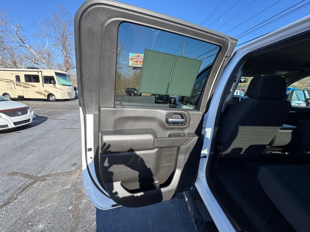 Chevrolet Silverado 2500HD Custom Crew Cab Long Box 4WD 2020