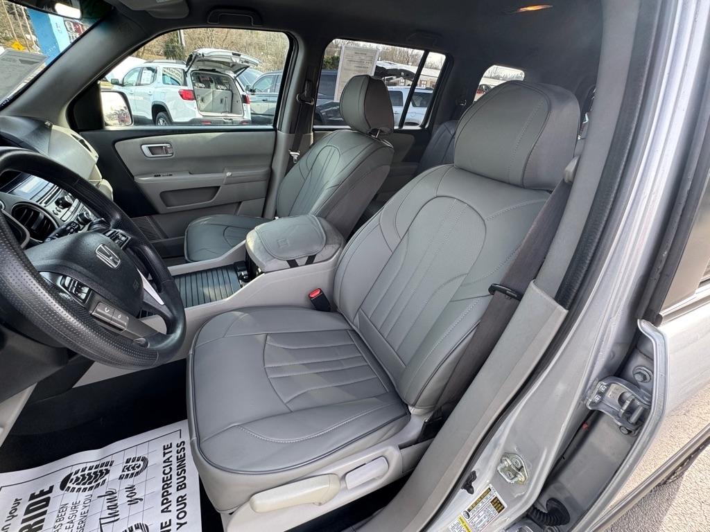 Honda Pilot LX 4WD 5-Spd AT 2015