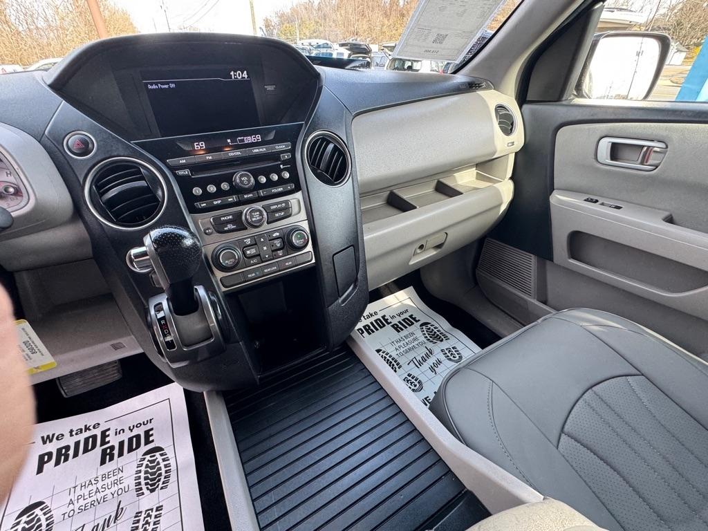 Honda Pilot LX 4WD 5-Spd AT 2015