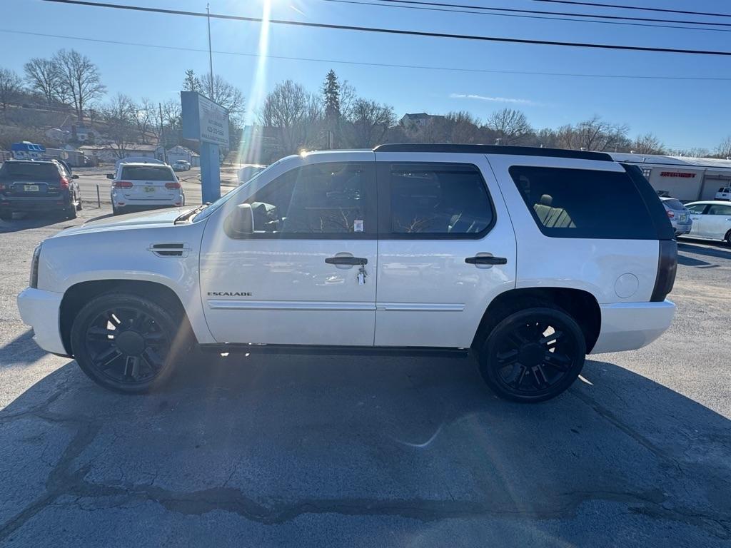 Cadillac Escalade AWD Premium 2012