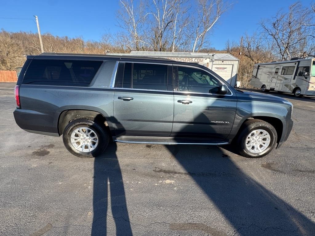 GMC Yukon XL SLT 4WD 2019