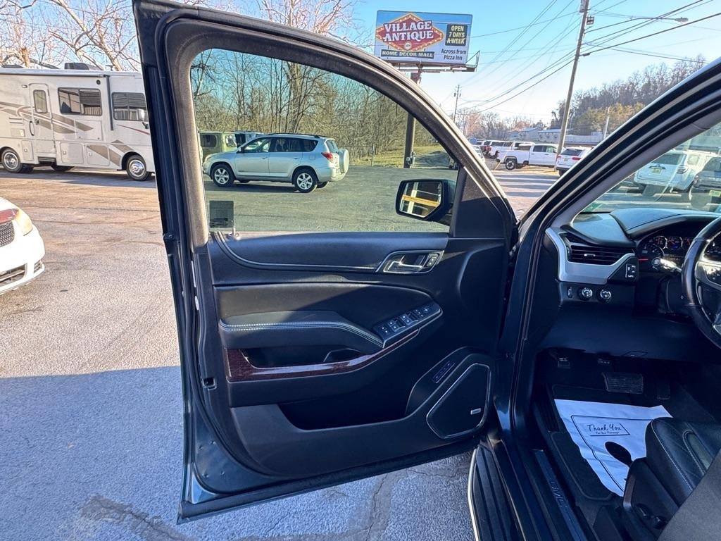 GMC Yukon XL SLT 4WD 2019