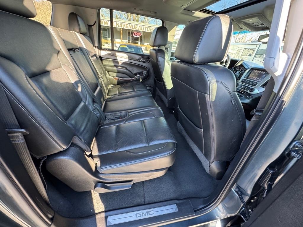 GMC Yukon XL SLT 4WD 2019