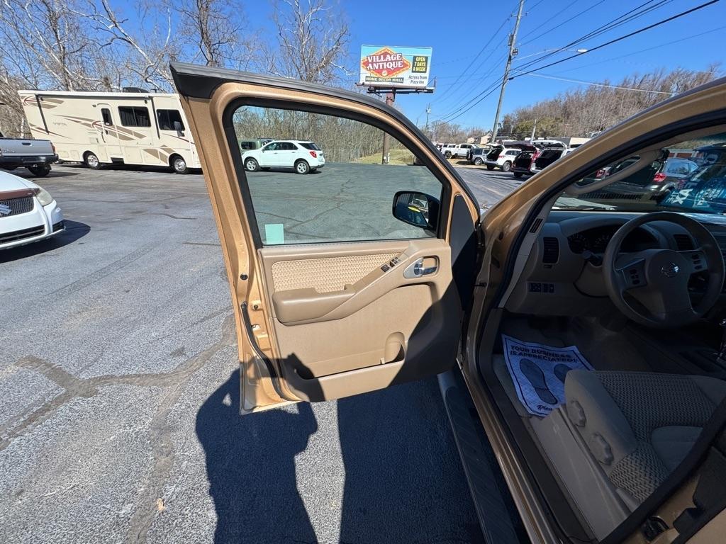 Nissan Frontier LE King Cab 2WD 2005