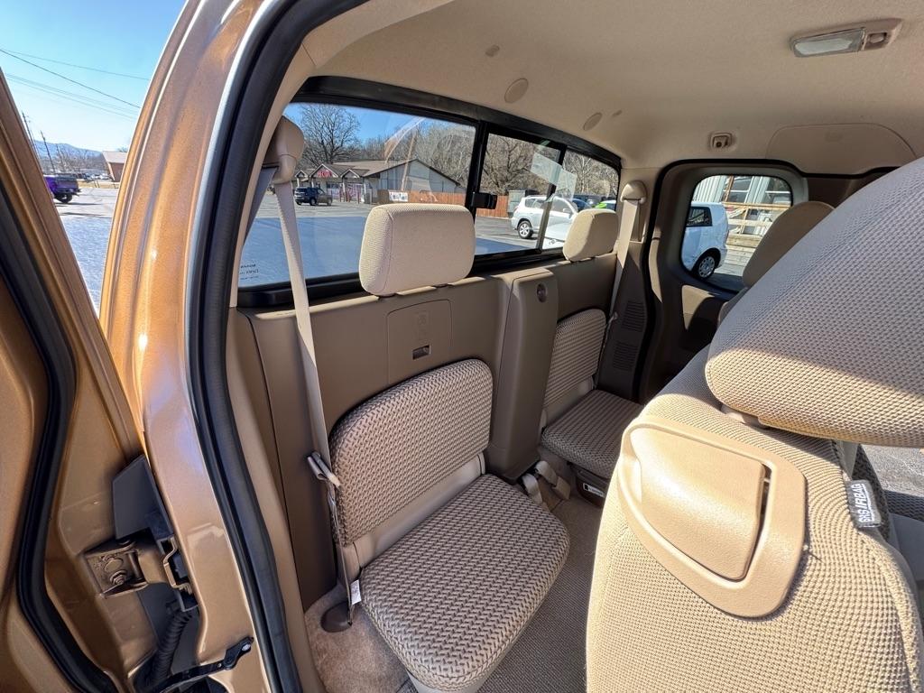 Nissan Frontier LE King Cab 2WD 2005