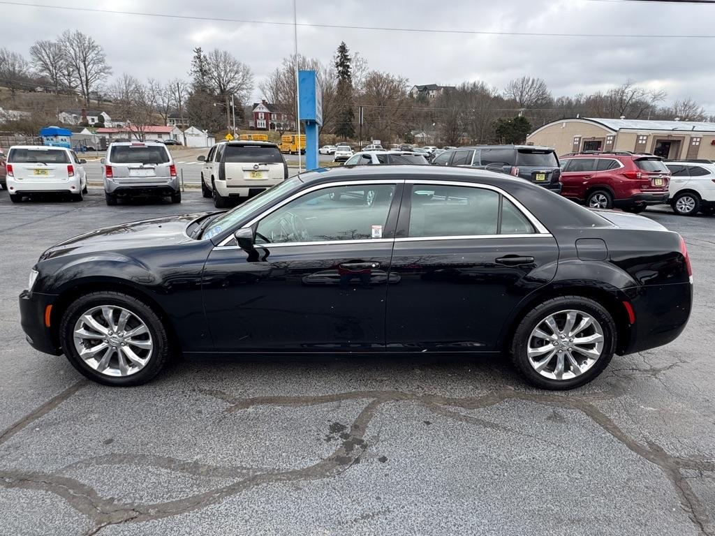 Chrysler 300 Touring AWD 2018