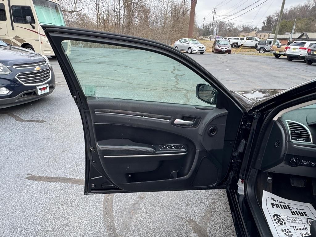 Chrysler 300 Touring AWD 2018