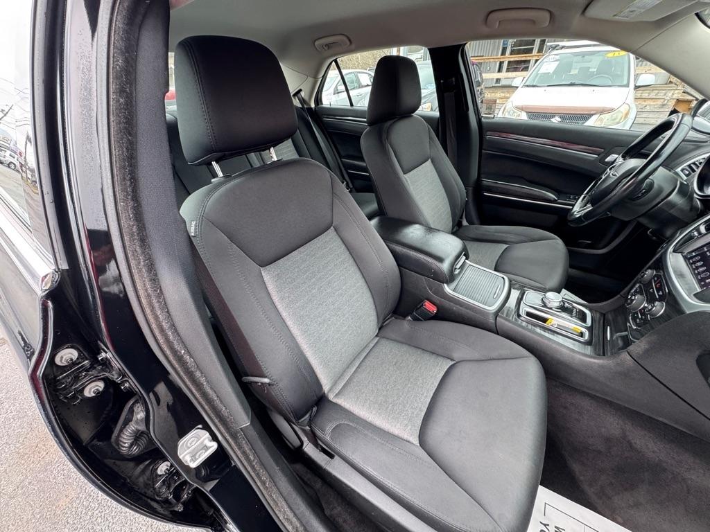 Chrysler 300 Touring AWD 2018