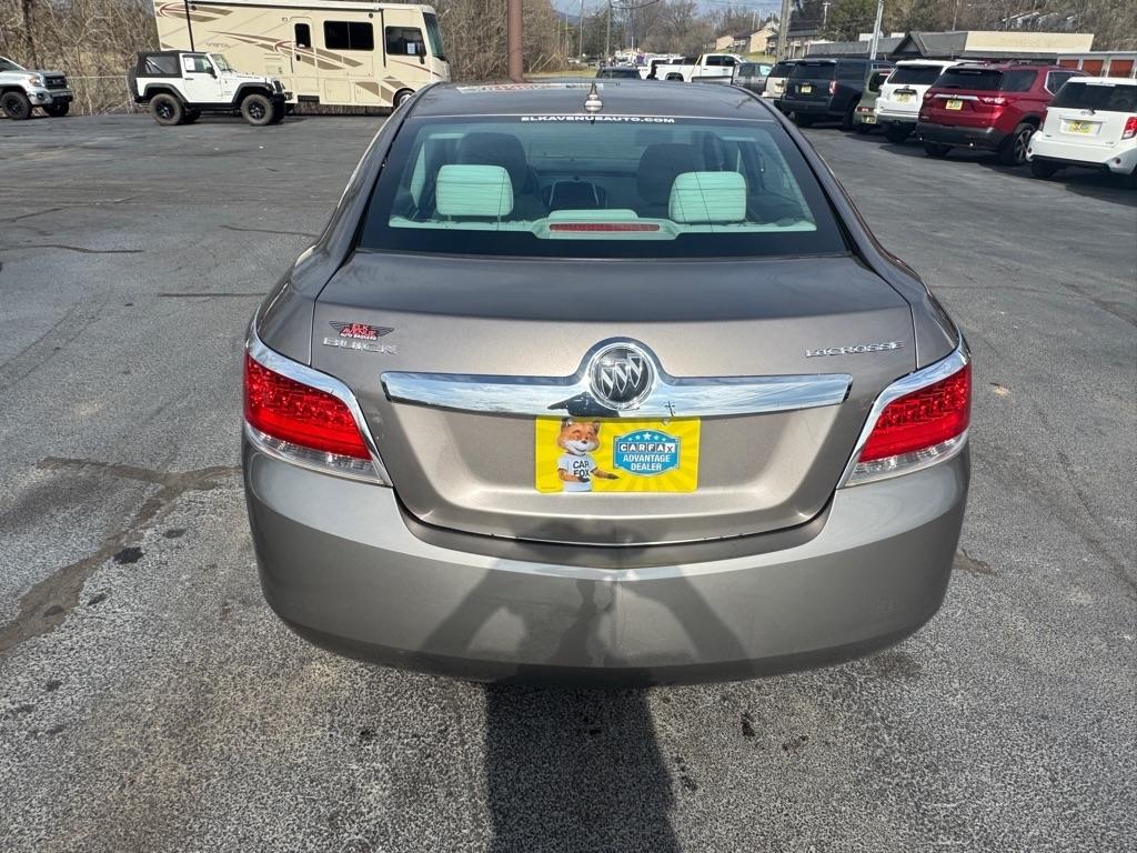 Buick LaCrosse CX 2010