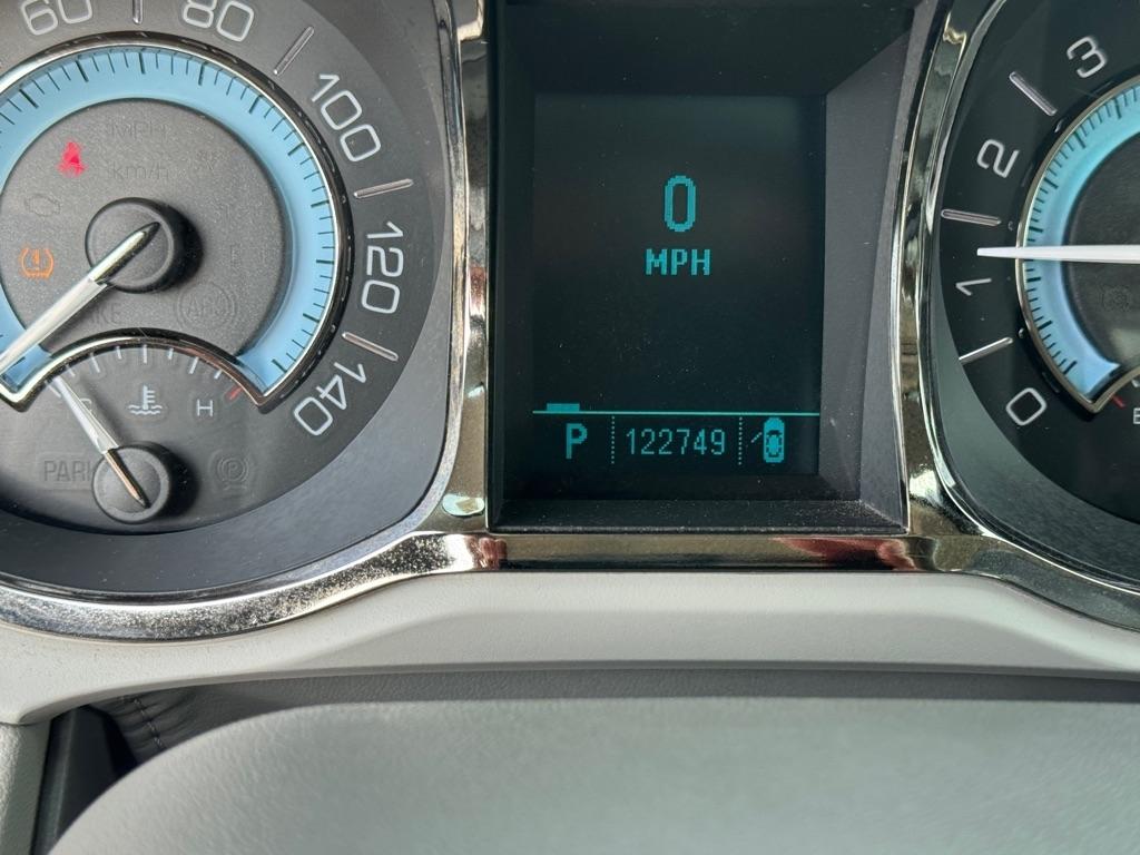 Buick LaCrosse CX 2010