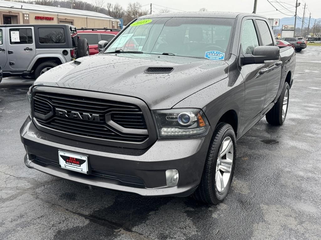RAM 1500 Sport Crew Cab SWB 4WD 2018