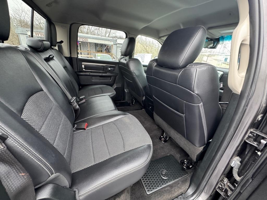 RAM 1500 Sport Crew Cab SWB 4WD 2018