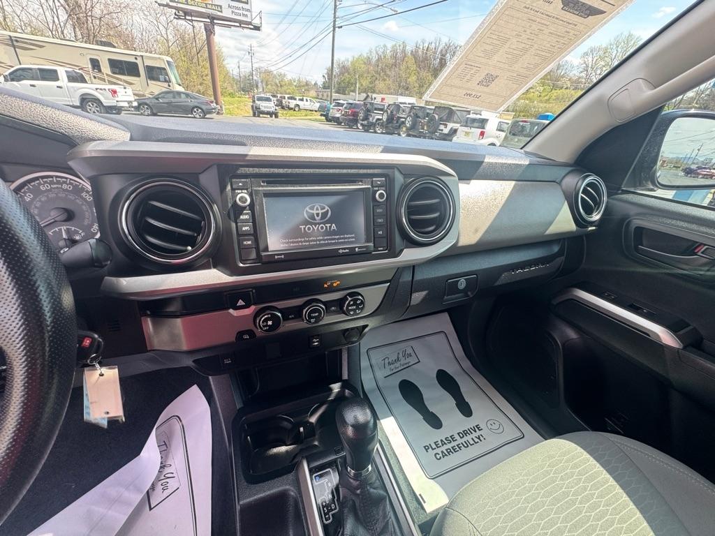 Toyota Tacoma 2WD SR Double Cab 5' Bed I4 AT (Natl) 2019