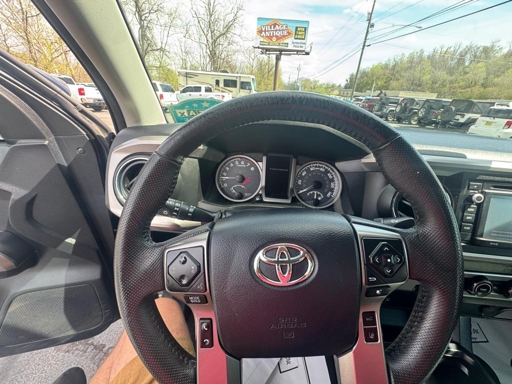 Toyota Tacoma 2WD SR Double Cab 5' Bed I4 AT (Natl) 2019