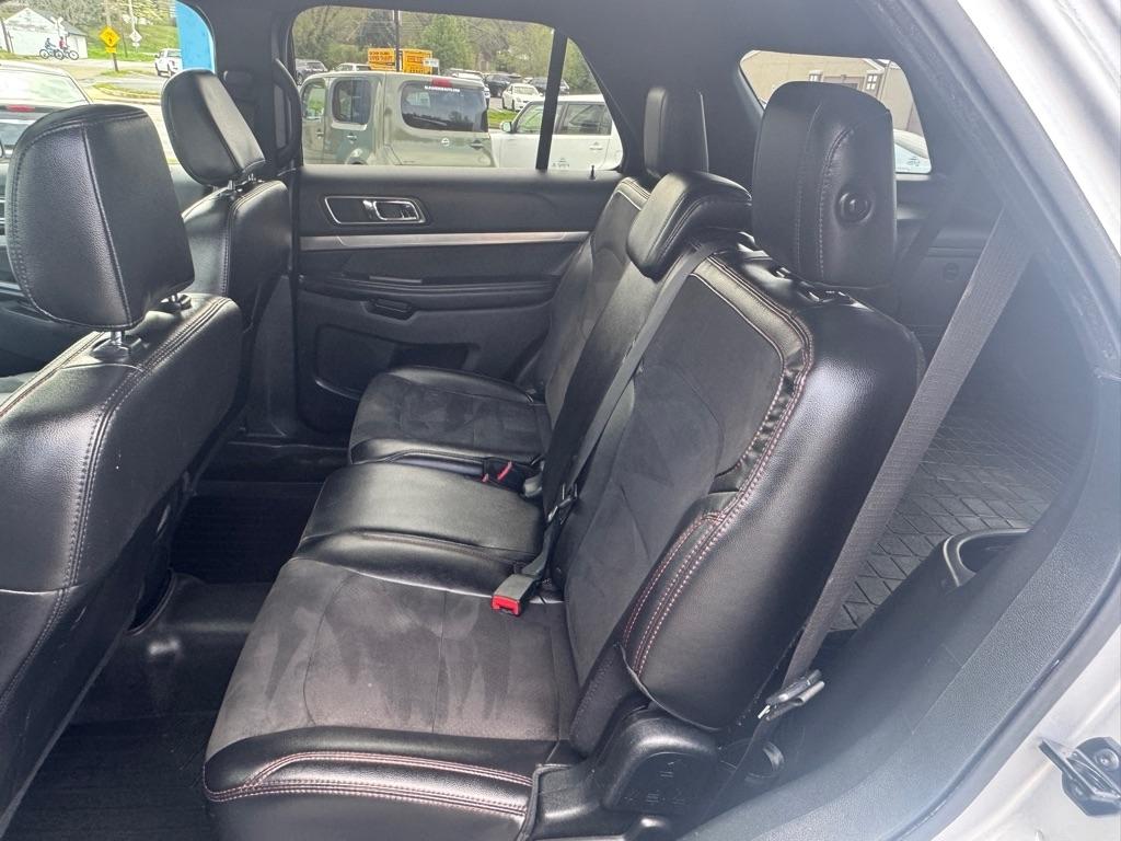 Ford Explorer XLT 4WD 2018
