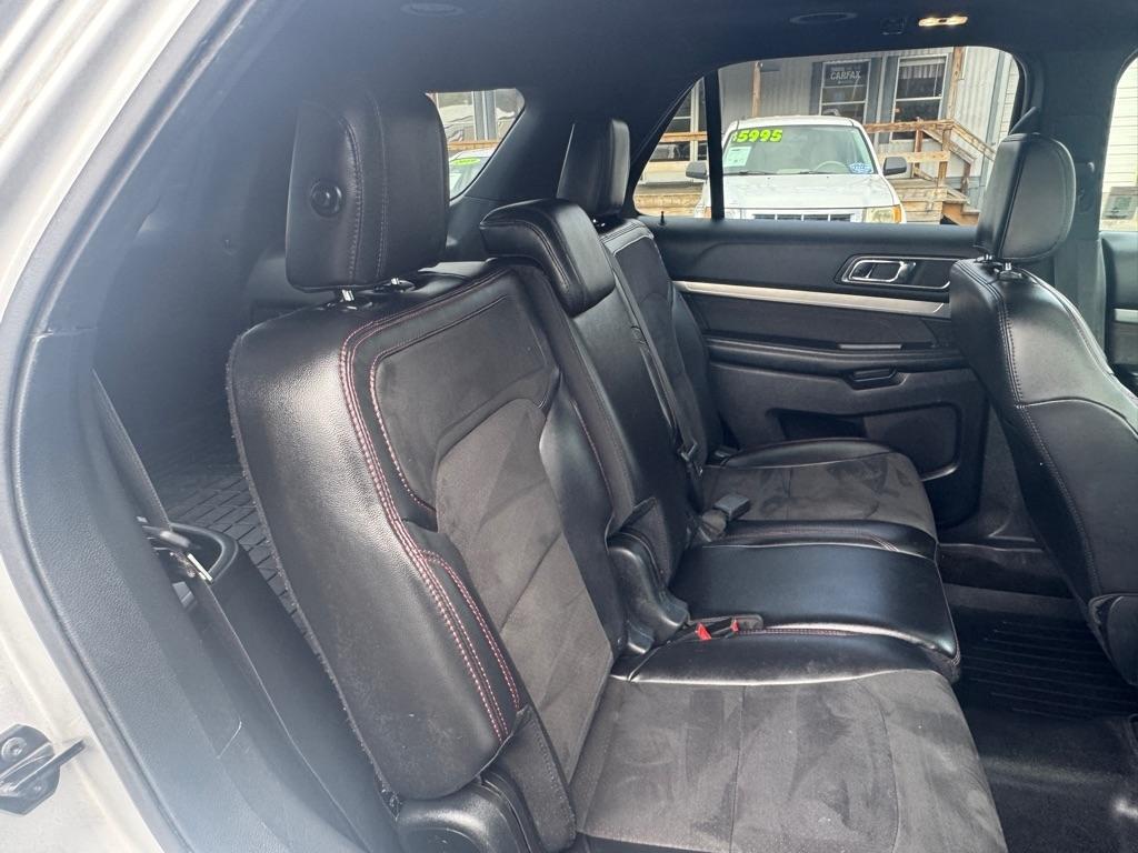 Ford Explorer XLT 4WD 2018