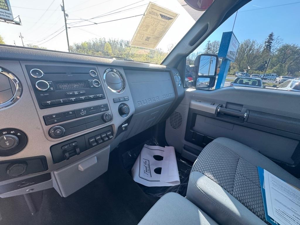 Ford Super Duty F-250 SRW 4WD SuperCab 158" XLT 2016