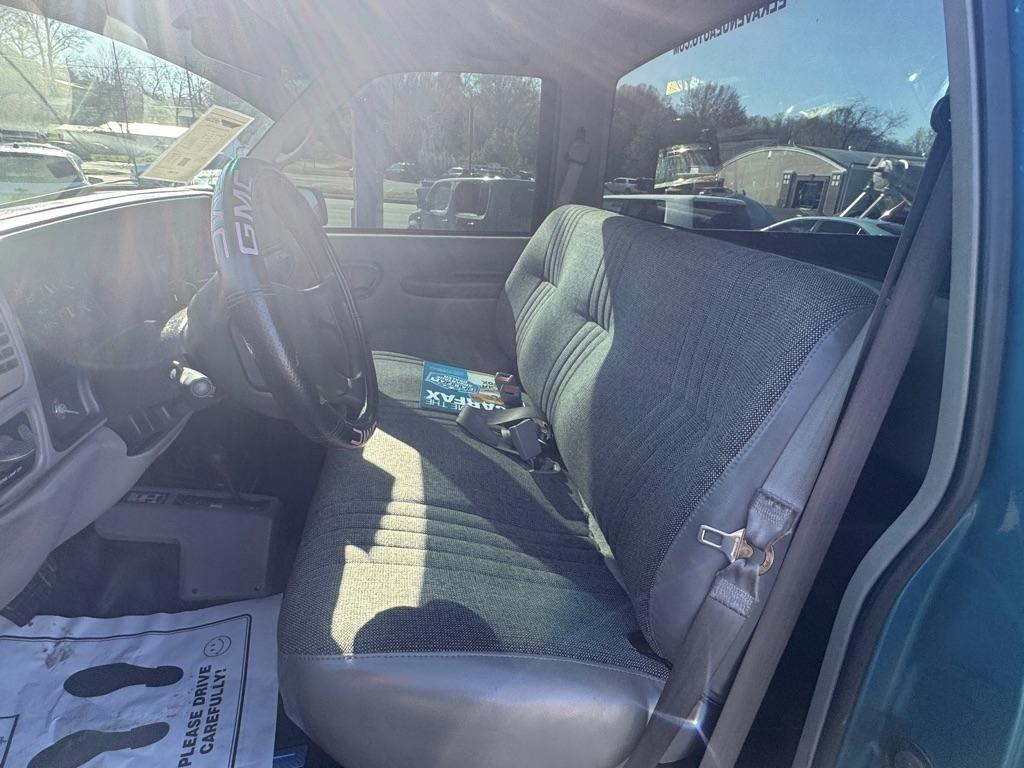 GMC Sierra 1500 Reg Cab Sportside 117.5" WB 4WD 1997