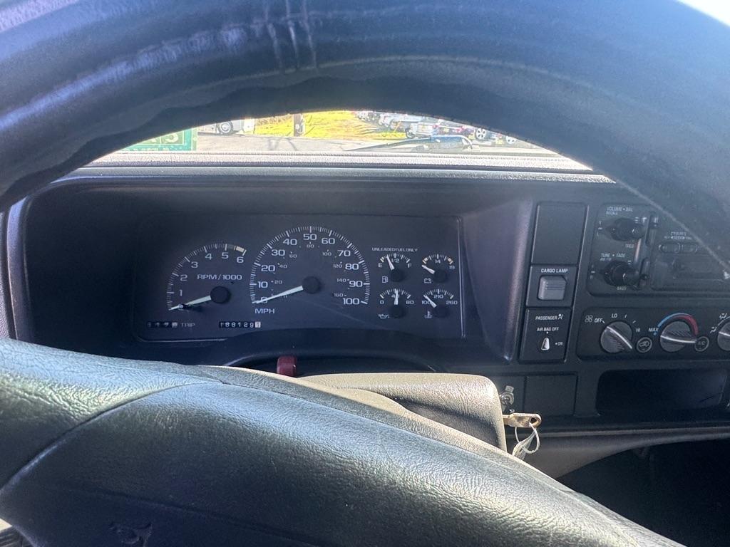 GMC Sierra 1500 Reg Cab Sportside 117.5" WB 4WD 1997