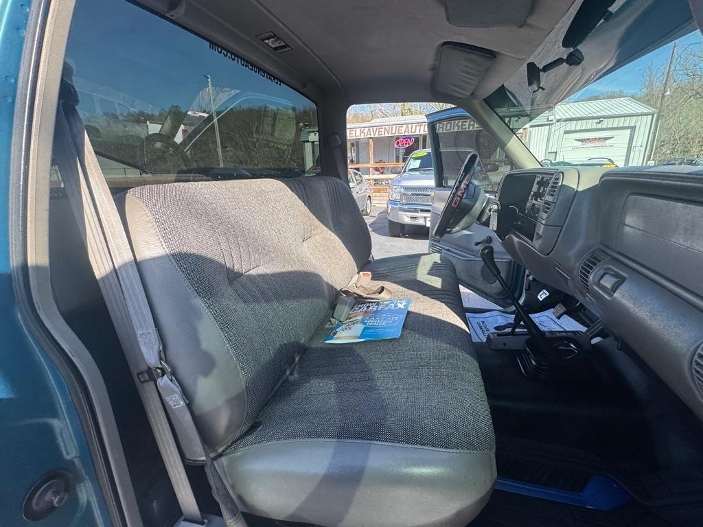 GMC Sierra 1500 Reg Cab Sportside 117.5" WB 4WD 1997