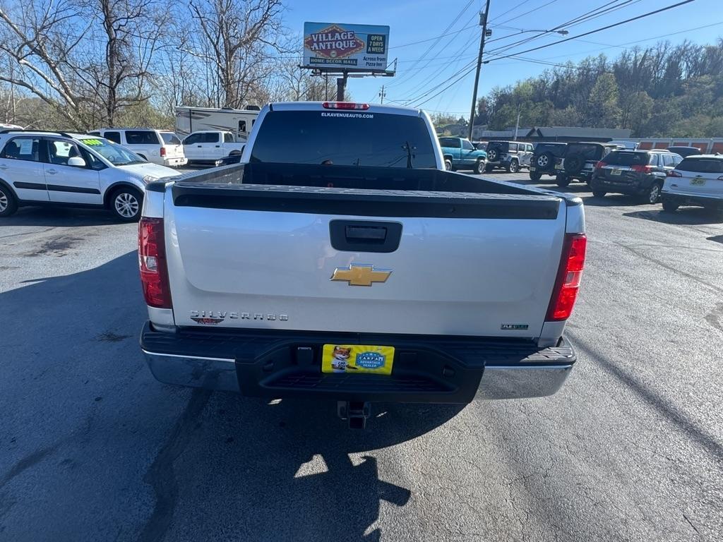 Chevrolet Silverado 1500 4WD Ext Cab 143.5" LT 2012