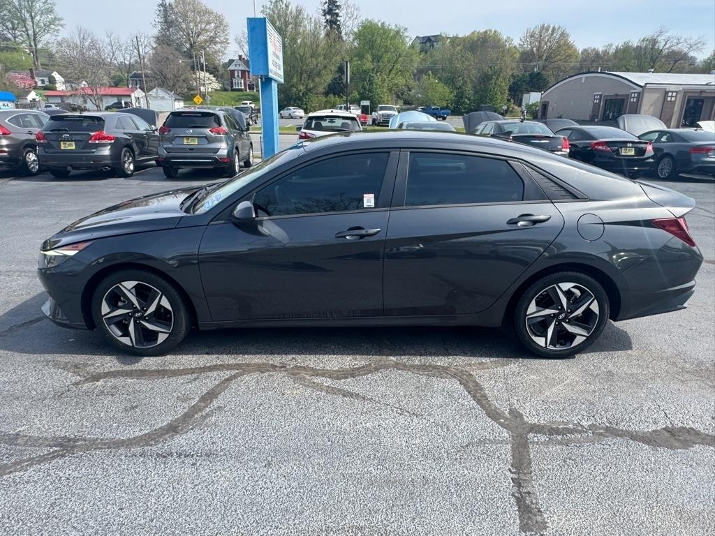 Hyundai Elantra SEL IVT 2023