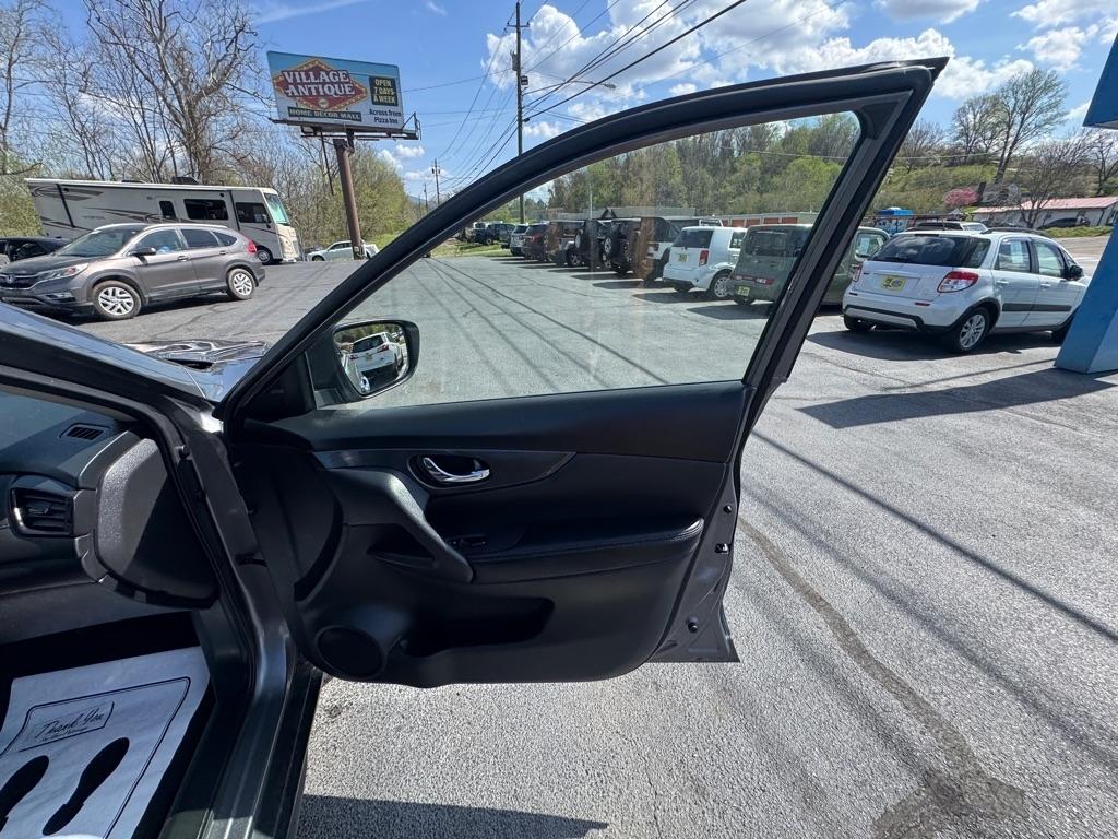 Nissan Rogue FWD S 2020