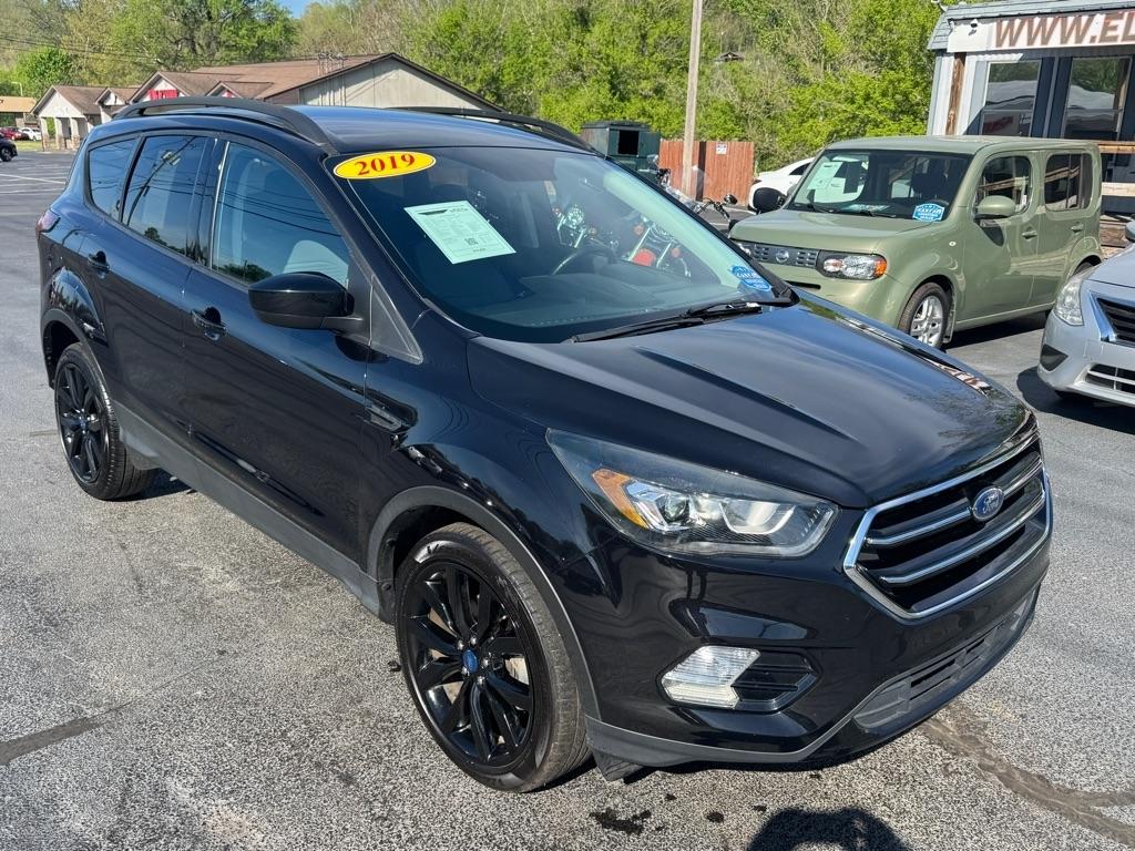 Ford Escape SE FWD 2019