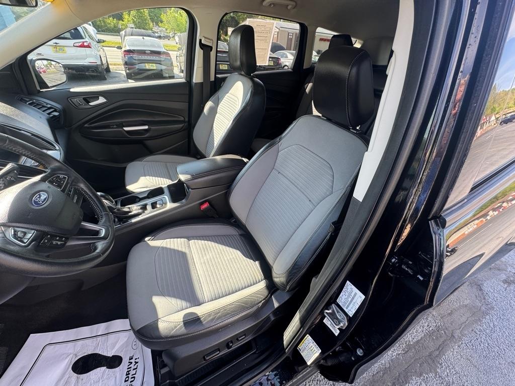 Ford Escape SE FWD 2019