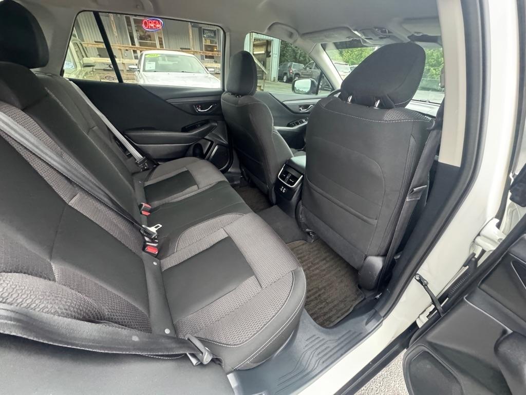 Subaru Outback Premium AWD 2024