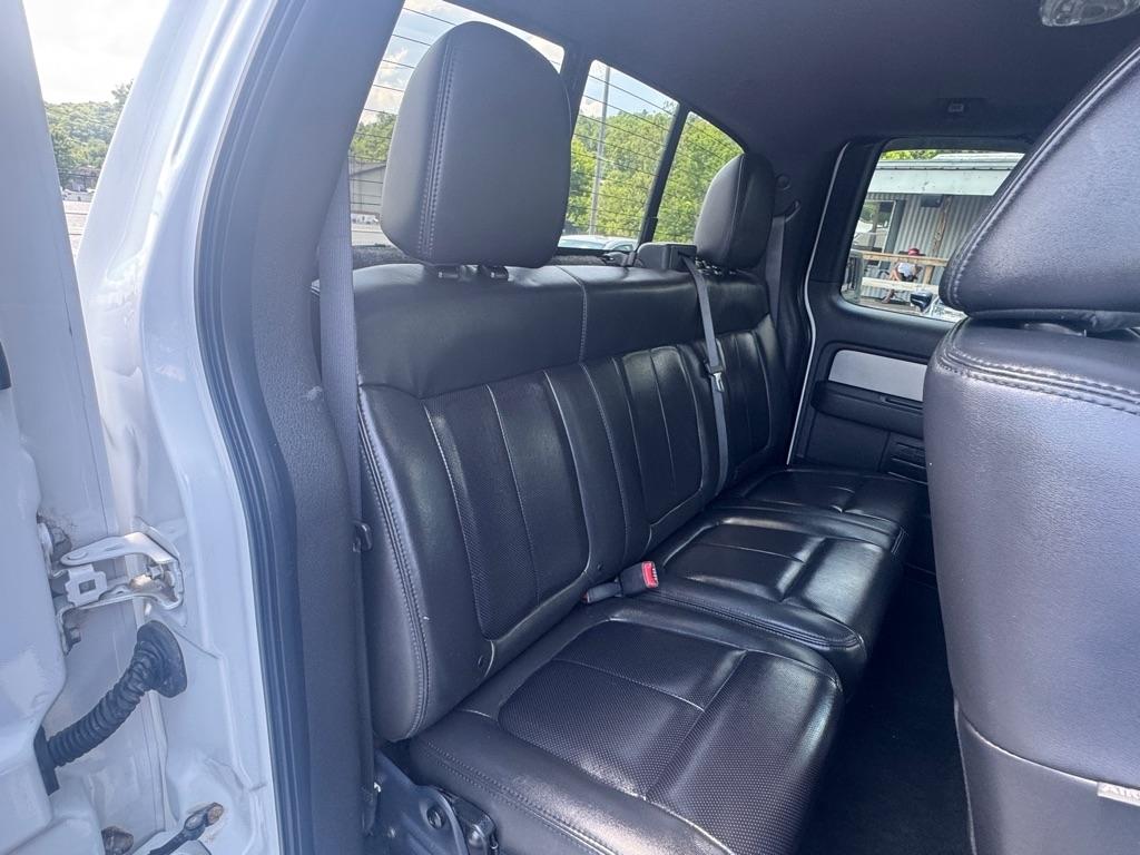Ford F-150 4WD SuperCab 133" SVT Raptor 2010