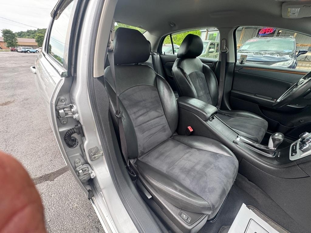 Chevrolet Malibu 4dr Sdn LT w/2LT 2010