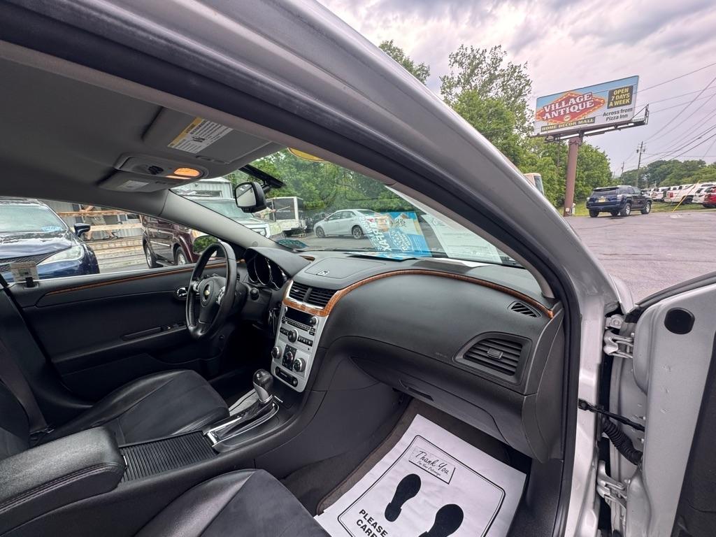 Chevrolet Malibu 4dr Sdn LT w/2LT 2010