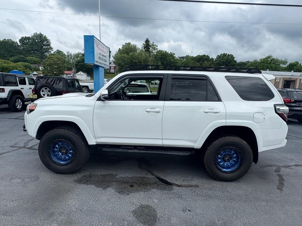 Toyota 4Runner 4WD 4dr V6 Limited (Natl) 2016