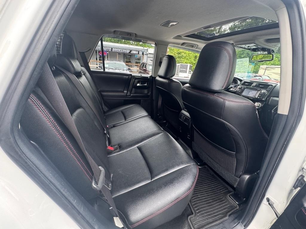 Toyota 4Runner 4WD 4dr V6 Limited (Natl) 2016