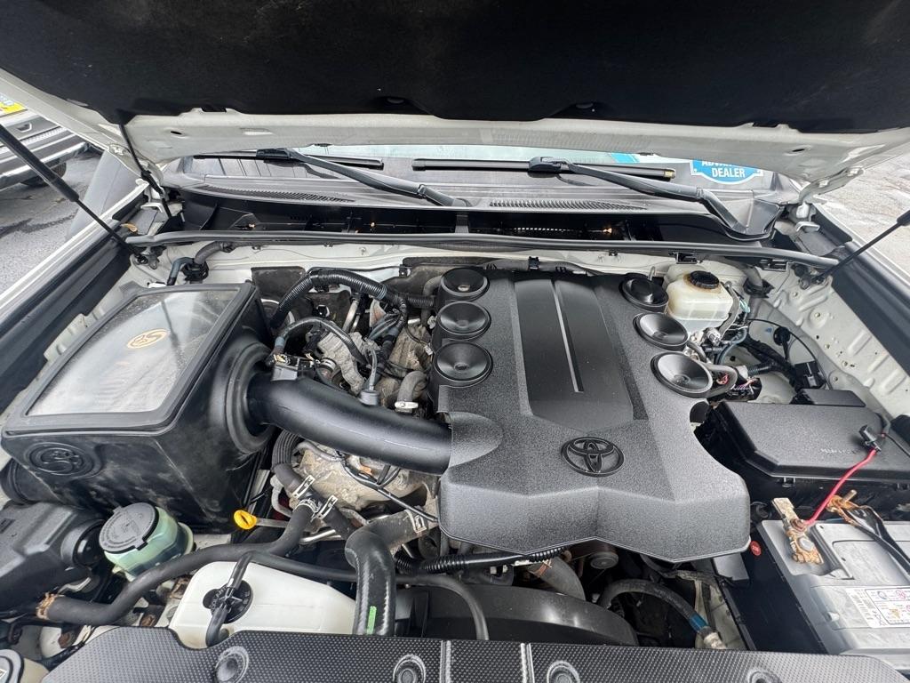 Toyota 4Runner 4WD 4dr V6 Limited (Natl) 2016