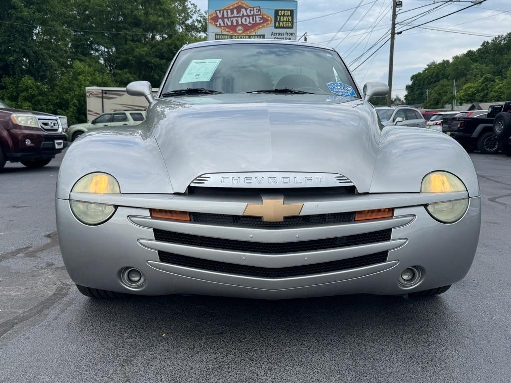 2004 Chevrolet SSR LS's photo