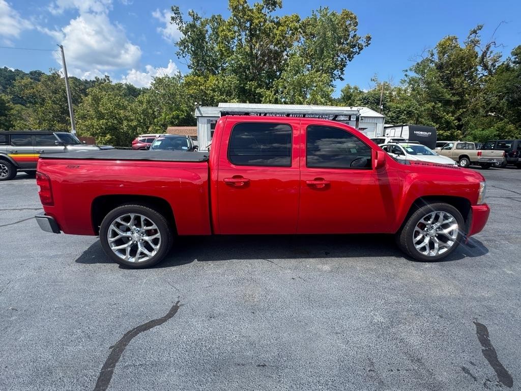 Chevrolet Silverado 1500 4WD Crew Cab 143.5" LTZ 2012