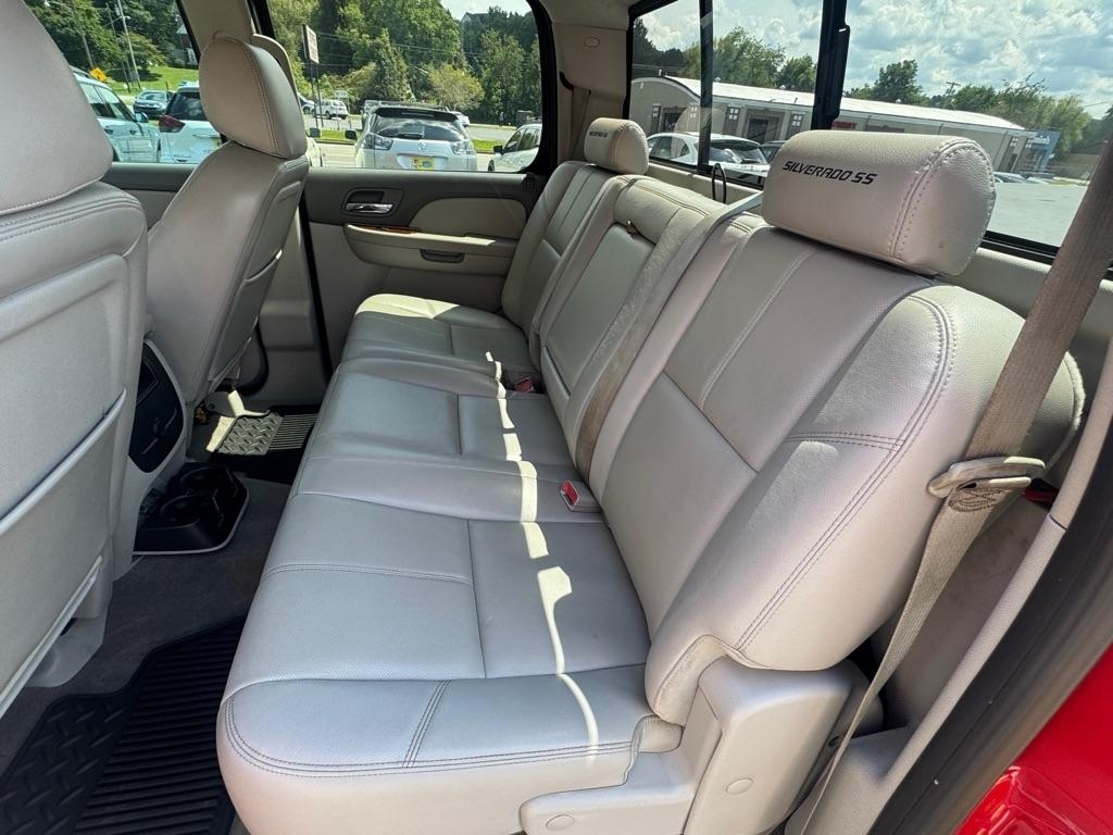 Chevrolet Silverado 1500 4WD Crew Cab 143.5" LTZ 2012