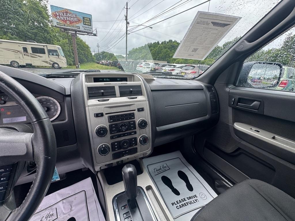 Ford Escape FWD 4dr V6 Auto XLT 2009