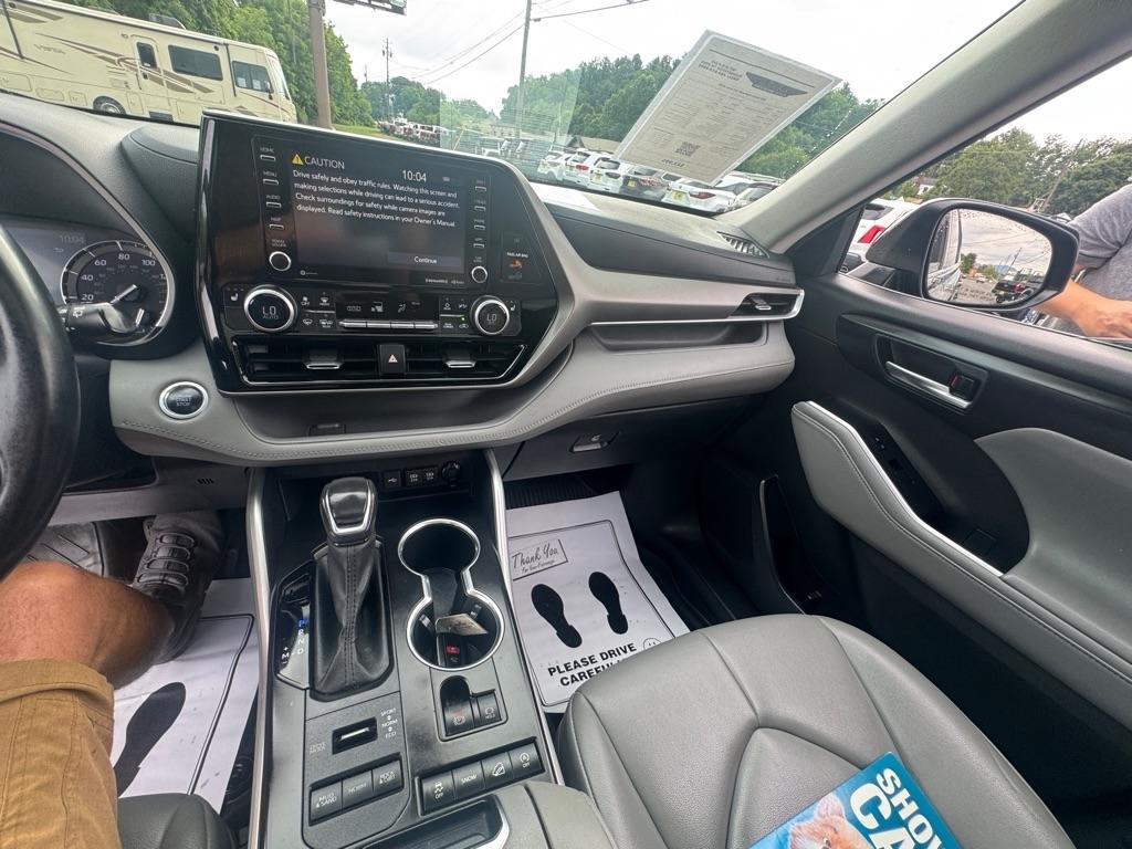 Toyota Highlander XLE AWD (Natl) 2020