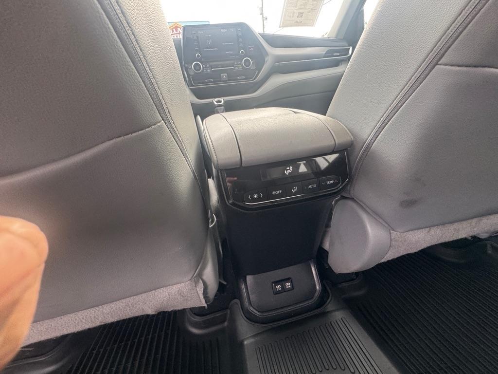 Toyota Highlander XLE AWD (Natl) 2020