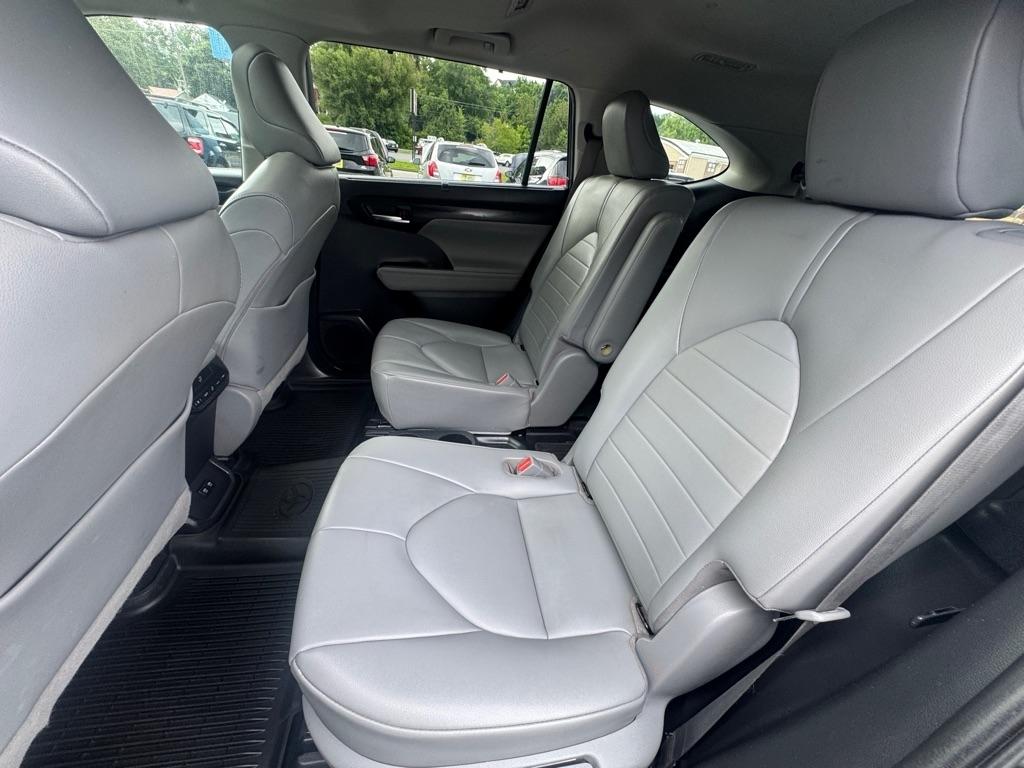 Toyota Highlander XLE AWD (Natl) 2020