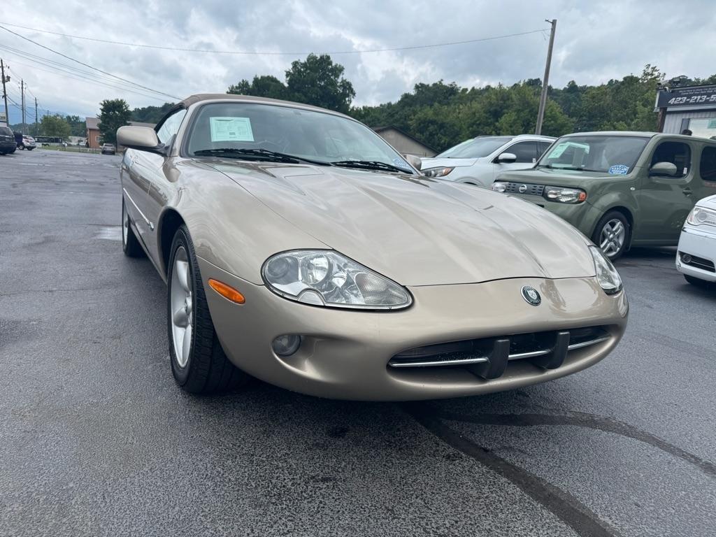 Jaguar XK8 2dr Convertible 1999
