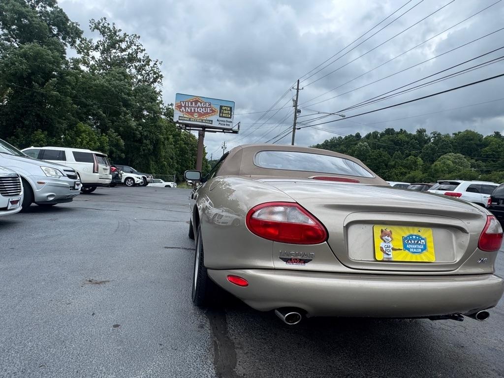 Jaguar XK8 2dr Convertible 1999