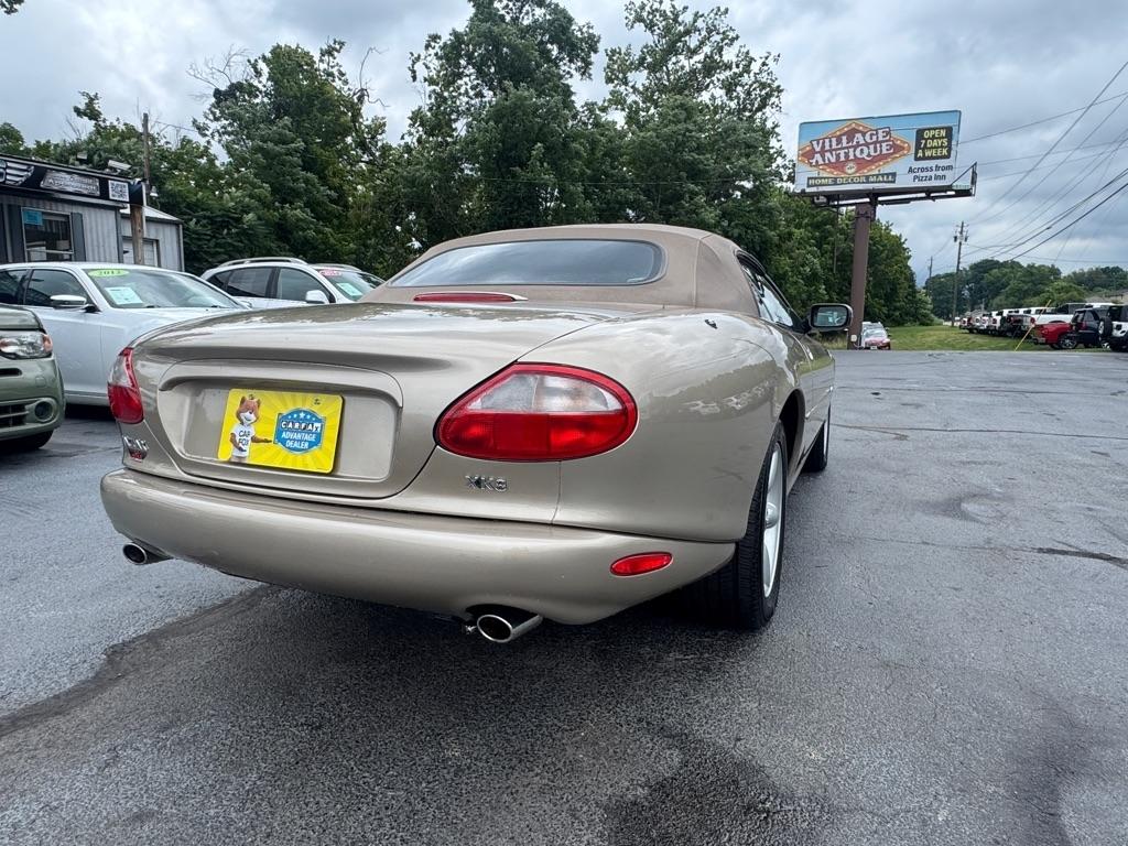 Jaguar XK8 2dr Convertible 1999