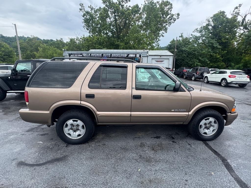 Chevrolet Blazer 4dr 4WD LS 2002