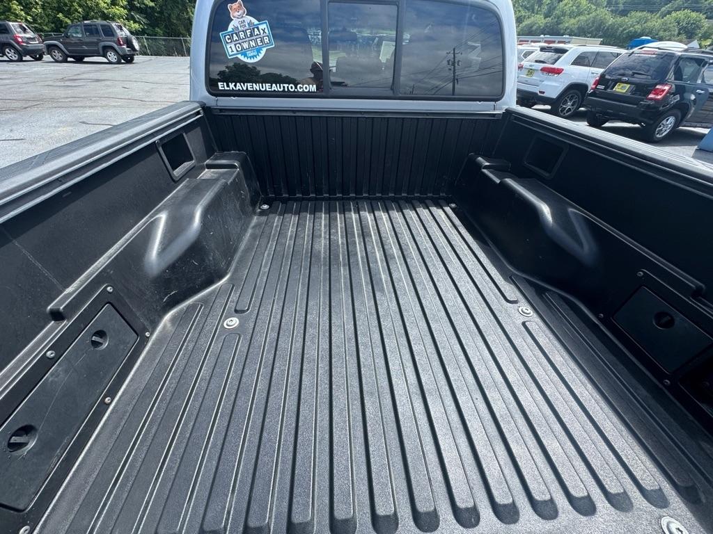 Toyota Tacoma 4WD Double V6 MT (Natl) 2010